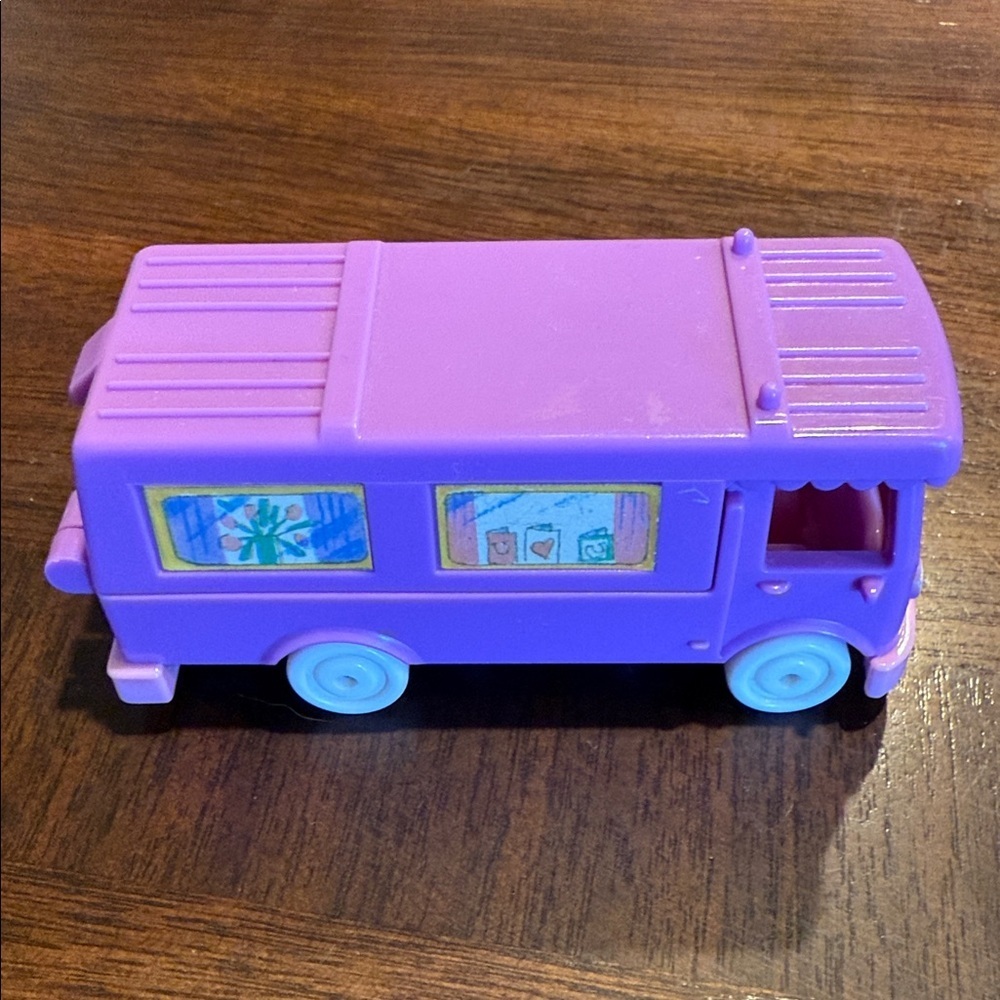 Vintage Polly Pocket 1994 - Stable On The Go - Complete Set + Additional Piece - Picture 2 of 8